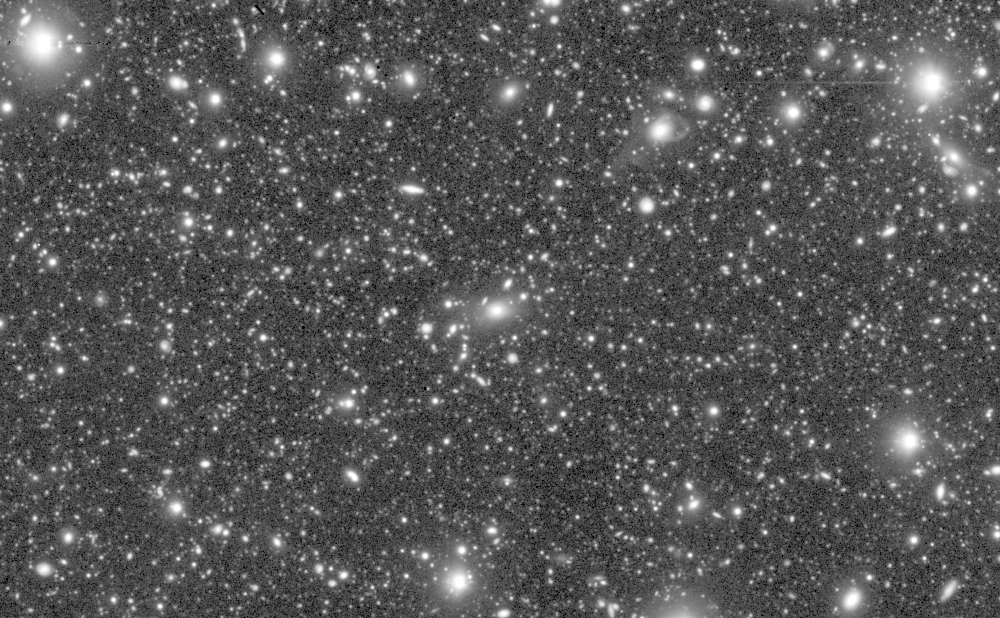 Tract 9813, patch 42, HSC i-band cutout, before postage stamp injection.